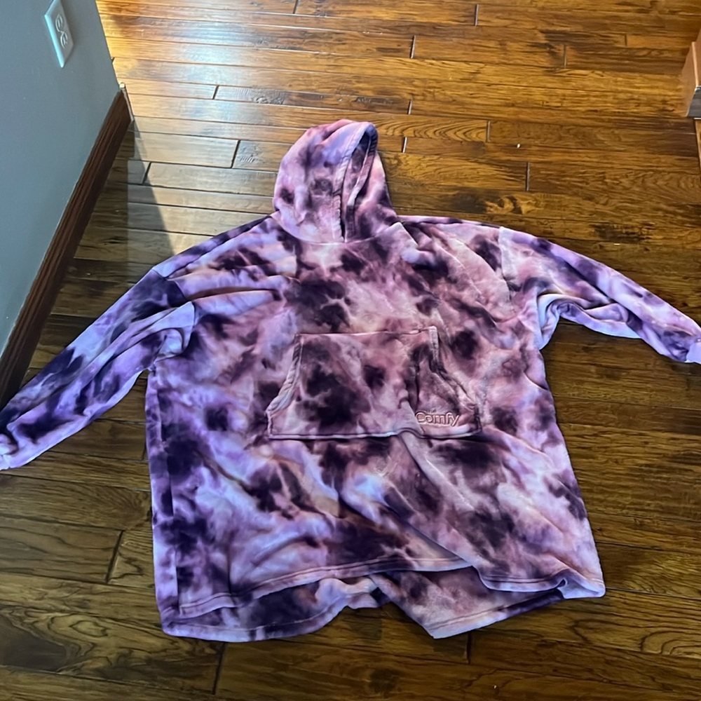 Comfy, blanket sweatshirt, purple and pink tie dye